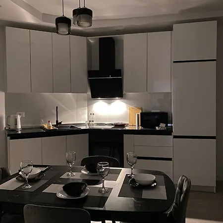 Διαμέρισμα Spacious And Modern