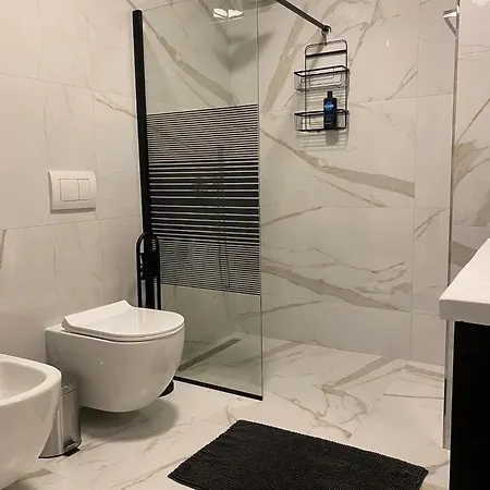 Διαμέρισμα Spacious And Modern Τίρανα