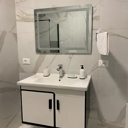 Διαμέρισμα Spacious And Modern *